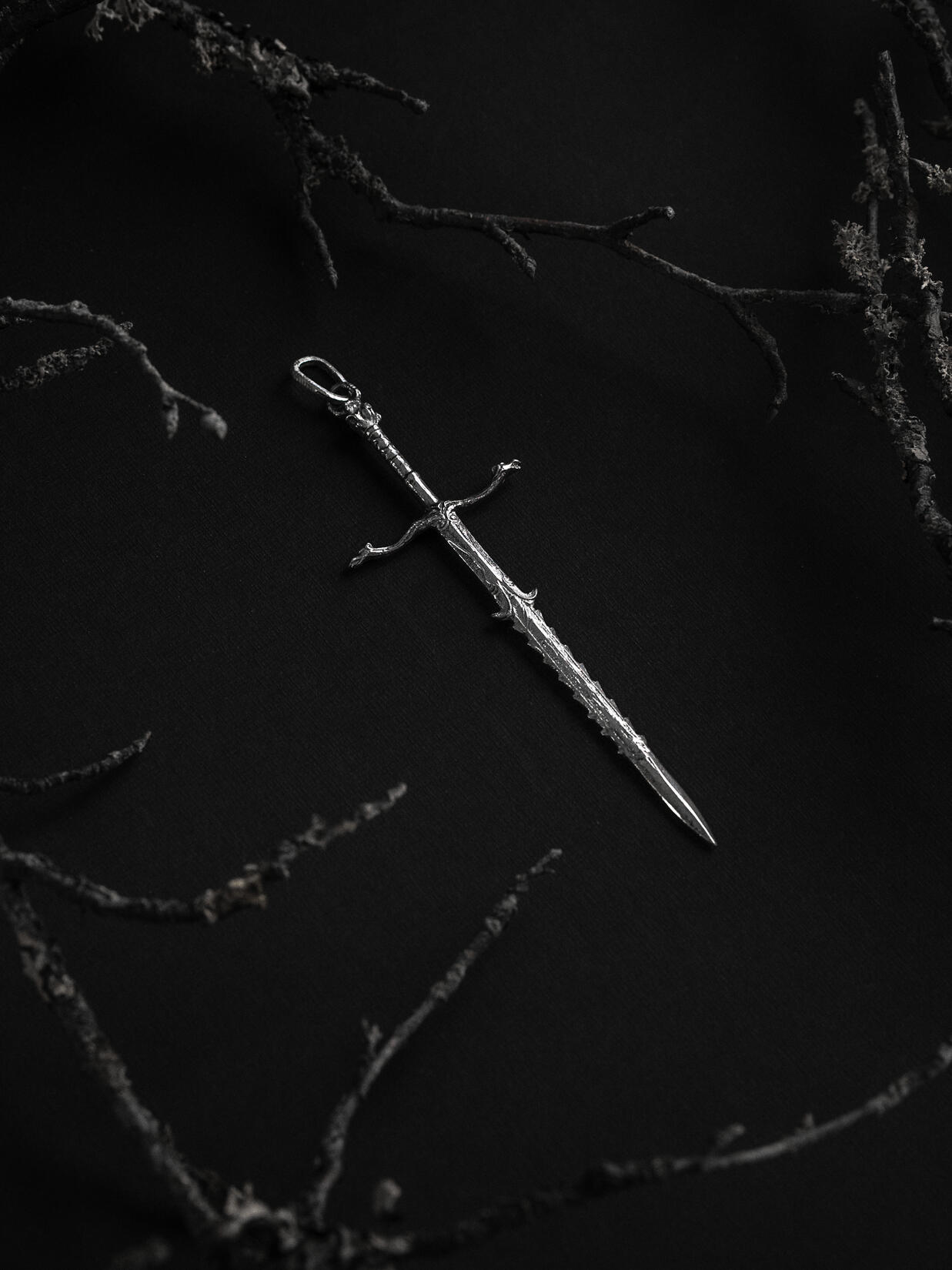 Lae'zel's silver sword from Baldur's Gate.